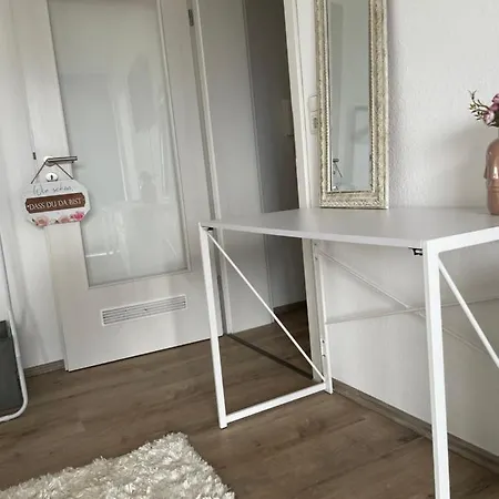 Apartment Mit Schoenem Ausblick *